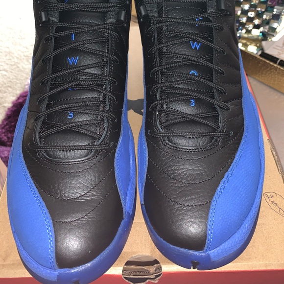 Air Jordan 12 Retro - Picture 2 of 4